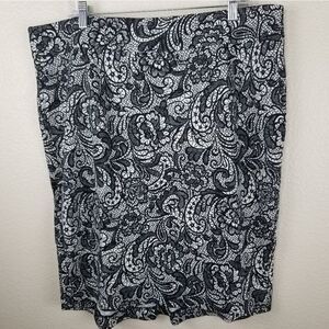 Lane Bryant Black White Stretch Paisley Pencil Skirt 18 (2471)
